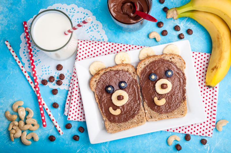 kanapki misie z czekoladą i bananem