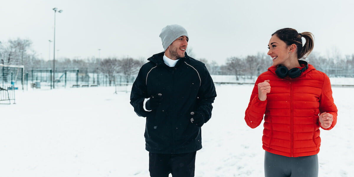 Odzież outdoorowa – co to znaczy i jakie ubrania wybrać?