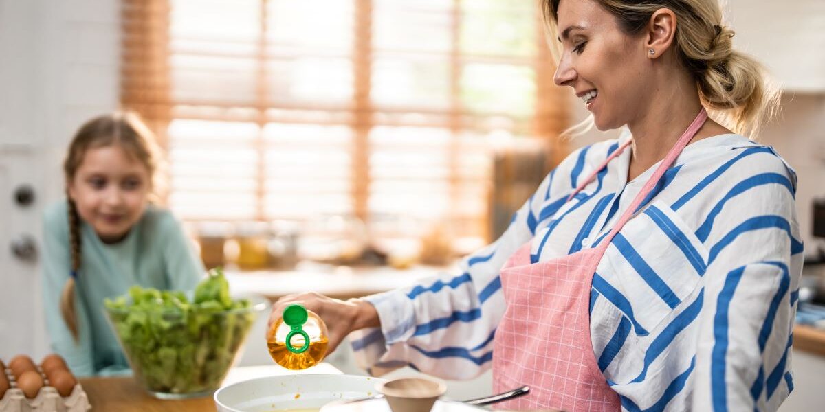 Zdrowe tłuszcze – skąd je brać w diecie i jak się z nimi obchodzić?