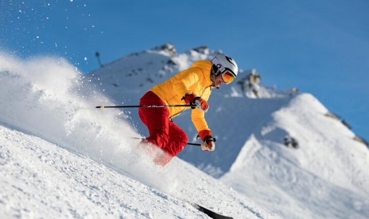 Włochy, Austria, a może Szwajcaria? Gdzie warto wybrać się na narty za granicę?